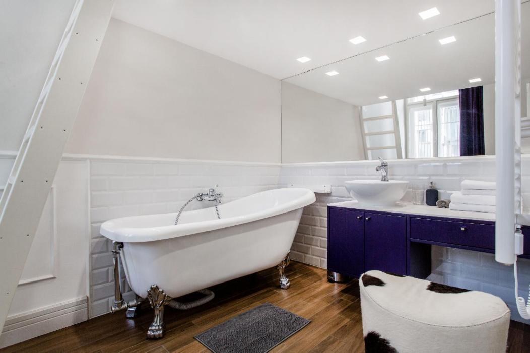 Opera Apartment With Free Parking, 2Br2Ba, Ac Budapest Exterior photo