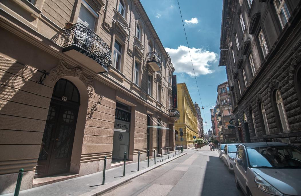 Opera Apartment With Free Parking, 2Br2Ba, Ac Budapest Exterior photo