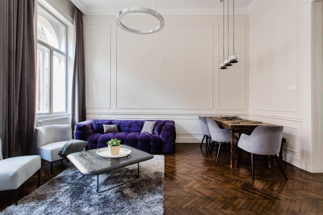 Opera Apartment With Free Parking, 2Br2Ba, Ac Budapest Exterior photo